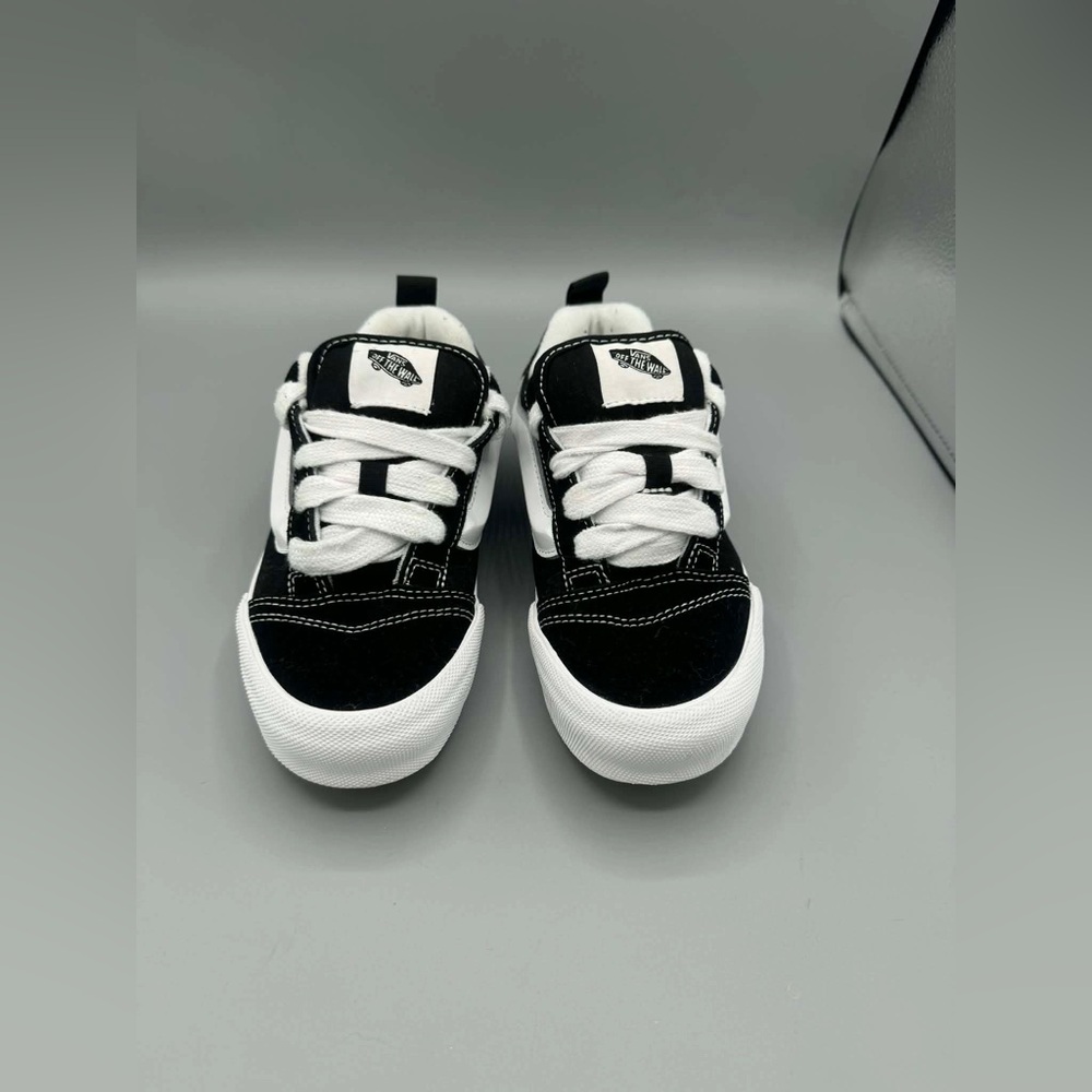 Youth Unisex Vans Knu Skool Shoes 2.5
